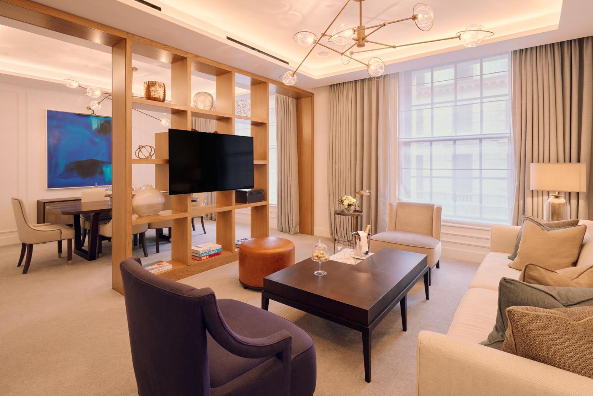 Corinthia London Hotel Exterior photo